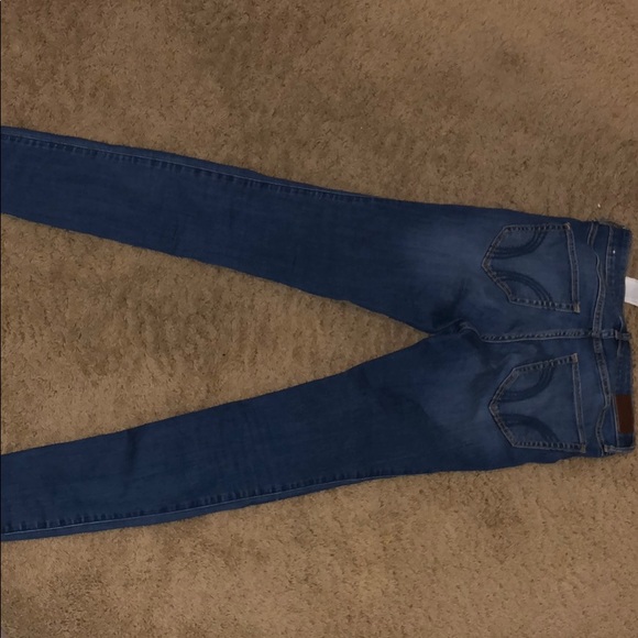 hollister jeans - Picture 2 of 3